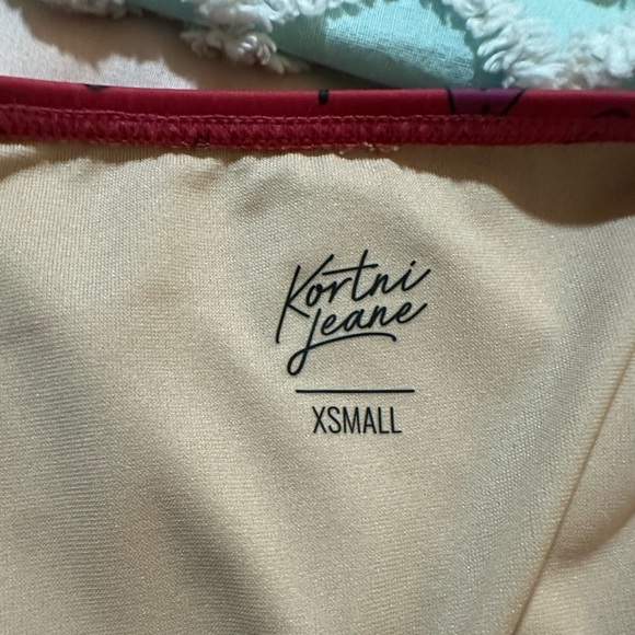 KORTNI JEANE Tie-Up Front “Purple Berry” bottoms - XS - NWT - Picture 4 of 8